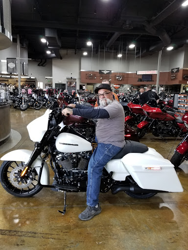 Harley-Davidson Dealer «Harley-Davidson of Folsom», reviews and photos, 115 Woodmere Rd, Folsom, CA 95630, USA