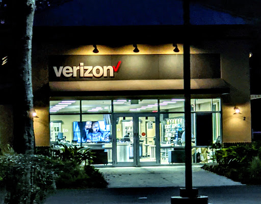 Verizon Authorized Retailer – Cellular Sales, 2 Marina Side Dr, Hilton Head Island, SC 29928, USA, 