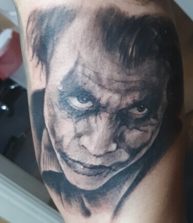 Explore hang loose tattoo ideas, creative tattoo ideas in West Palm Beach, available at Ink Link Tattoos & Piercings