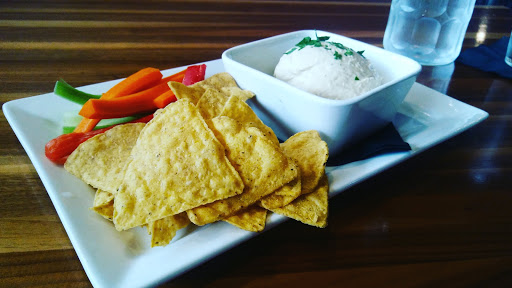 Shopping Mall «The Shops at Stonefield», reviews and photos, 2100 Hydraulic Rd, Charlottesville, VA 22901, USA