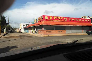 D' Yuly Frita Longa Y Hamburguer image