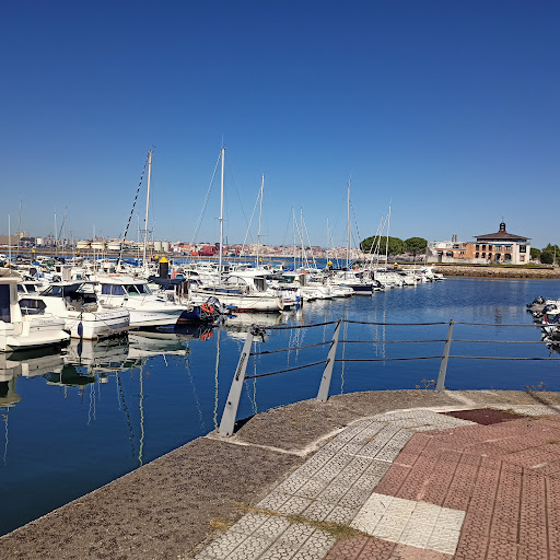 Puerto deportivo