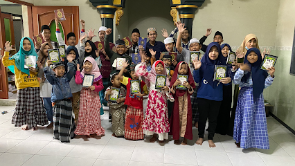 Pondok Pesantren Gratis Al Insaniyah Surabaya