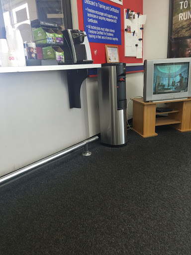 Tire Shop «Firestone Complete Auto Care», reviews and photos, 686 W Main St, Branford, CT 06405, USA