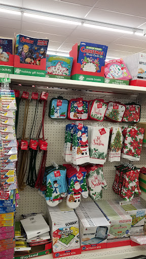 Dollar Store «Dollar Tree», reviews and photos, 1005 Stevenson Ave, Enumclaw, WA 98022, USA