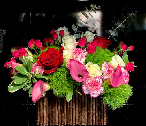 Florist «Greenspoint Florist», reviews and photos, 514 Gulf Bank Rd, Houston, TX 77037, USA