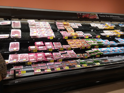 Grocery Store «Kroger», reviews and photos, 21555 21 Mile Rd, Macomb, MI 48044, USA