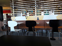 Atmosphère du Restauration rapide McDonald's à Pierrelatte - n°7