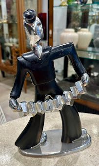 ArtDecoCollection.com - Photo 5 - Car repair in Oakland, CA, Oakland