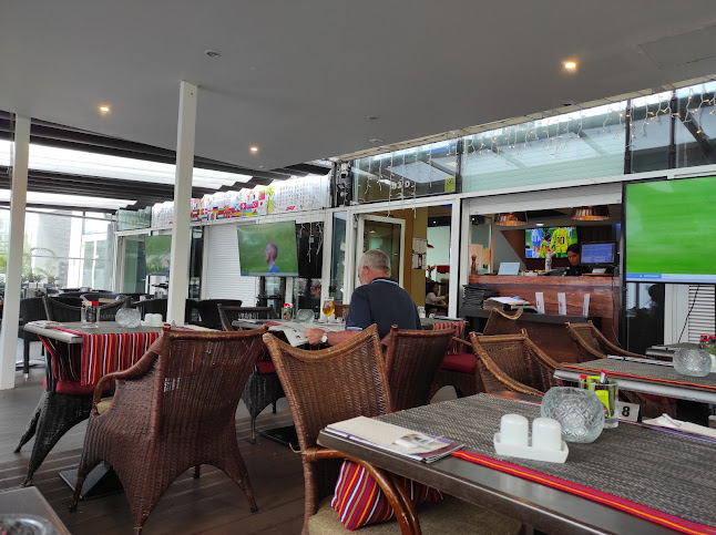 Avaliações doBorracheiros restaurant & sports bar em Funchal - Bar