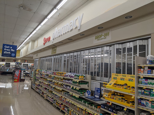 Grocery Store «Albertsons», reviews and photos, 13045 Rosedale Hwy, Bakersfield, CA 93312, USA