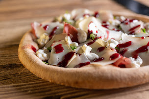 Photo n°24 de Jordan Tomas - Pizza Mamamia Lyon Terreaux à Lyon ()