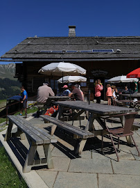 Atmosphère du Restaurant Refuge de la Bombardellaz à Le Grand-Bornand - n°6