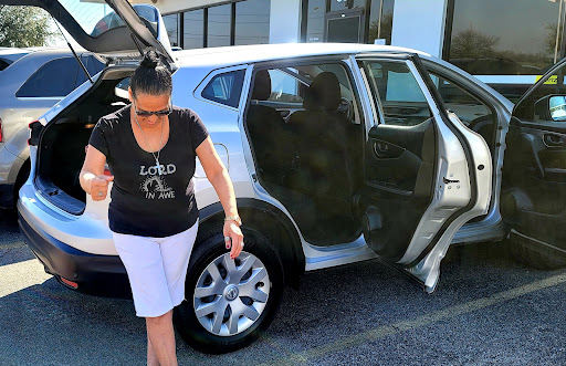 Used Car Dealer «Hertz Car Sales Mesquite», reviews and photos, 8640 E R.L. Thornton Fwy, Dallas, TX 75228, USA