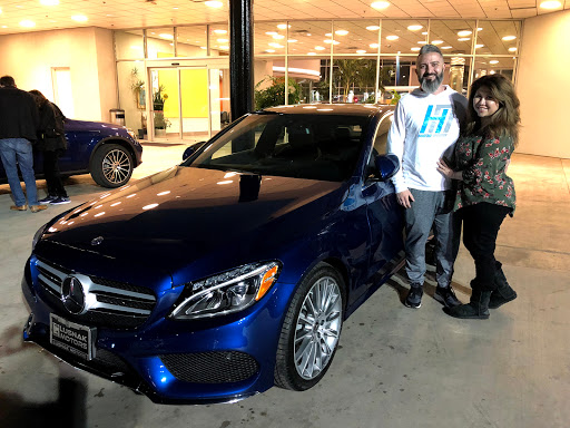 LUSNAK MOTORS AUTO SALES & LEASING image