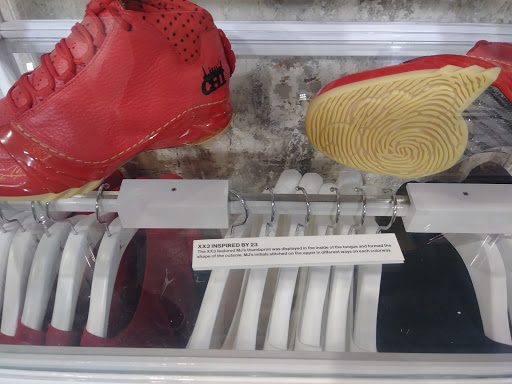 Shoe Store «Footaction», reviews and photos, 32 S State St, Chicago, IL 60603, USA