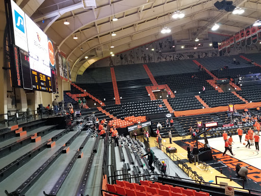 Stadium «Gill Coliseum», reviews and photos, 660 SW 26th St, Corvallis, OR 97331, USA