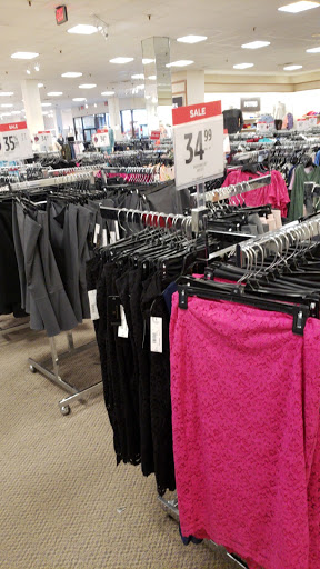 Department Store «JCPenney», reviews and photos, 428 Woodbridge Center Dr, Woodbridge, NJ 07095, USA