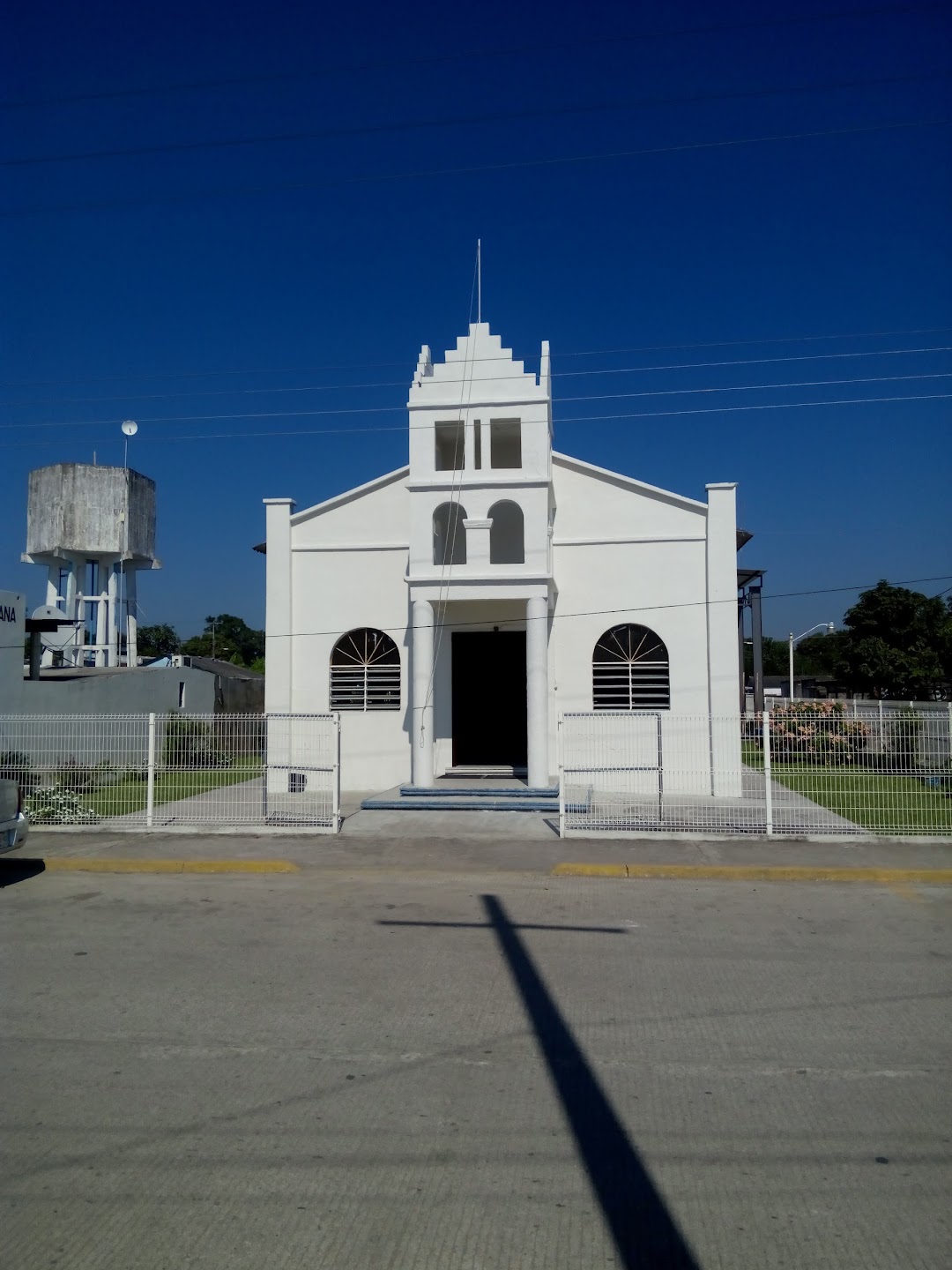 Templo de la Iglesia Nacional Presbiteriana de Mexico, El Divino Redentor