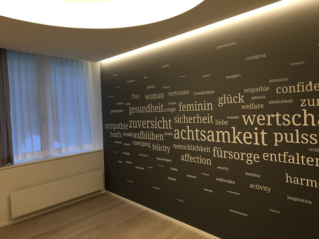 http://www.frauenpraxis-loewenplatz.ch/