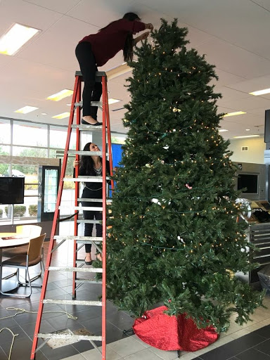 Toyota Dealer «St Charles Toyota», reviews and photos, 2651 E Main St, St Charles, IL 60174, USA