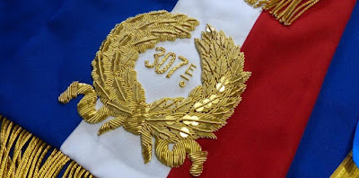 Alpha B Drapeaux à Cairon