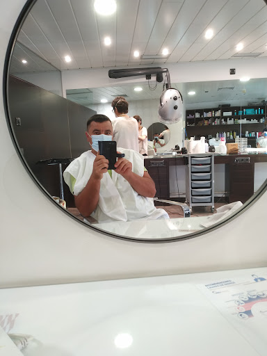 Peluquería Elena en Albelda, Huesca