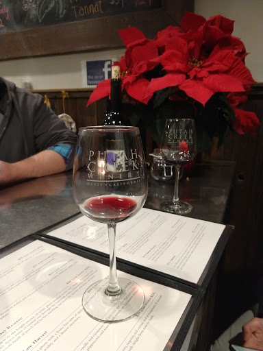 Winery «Putah Creek Winery Downtown Tasting Room», reviews and photos, 110 F St, Davis, CA 95616, USA