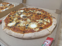 Pizza du Pizzeria Pizza's à Vaulx-en-Velin - n°15