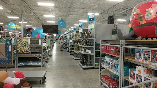 Home Goods Store «At Home», reviews and photos, 3700 S Campbell Ave, Springfield, MO 65807, USA