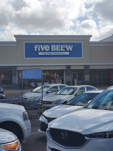 Variety Store «Five Below», reviews and photos, 15003 N Dale Mabry Hwy, Tampa, FL 33618, USA