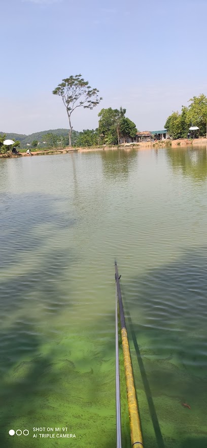 Hồ Câu Thảo Nguyên