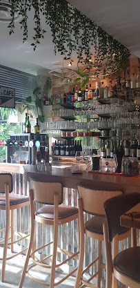 Atmosphère du Restaurant Jungle Arch à Nanterre - n°6