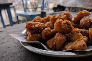 Famous Tea And Pakora image