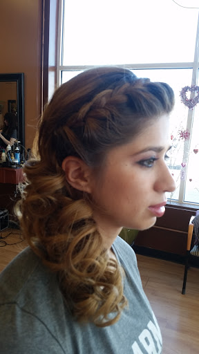 Hair Salon «Charlies Angels Unisex Salon», reviews and photos, 176 Windsor Hwy, New Windsor, NY 12553, USA