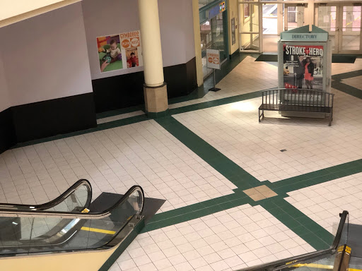 Shopping Mall «The Mall at The Source», reviews and photos, 1504 Old Country Rd, Westbury, NY 11590, USA