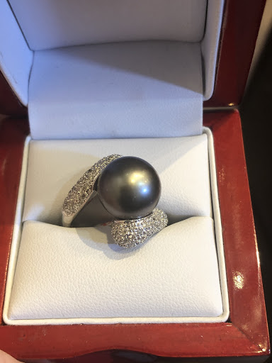 Jeweler «Bella Bijou», reviews and photos, 103 E Virginia St, McKinney, TX 75069, USA
