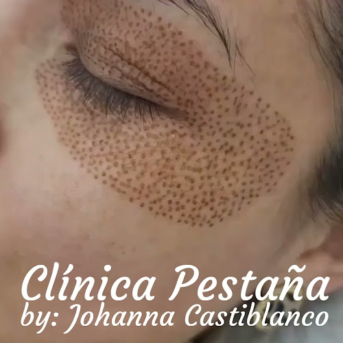 Clínica Pestaña by Johanna Castiblanco