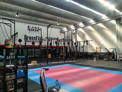 East Side Gym Vicenza - CrossFit 36100 Via dal Ponte, 50/c, 36040 Torri di Quartesolo VI, Italia