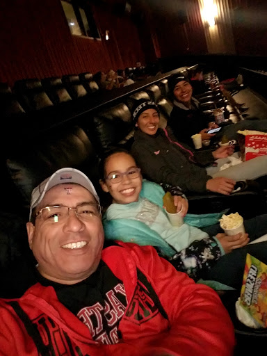 Movie Theater «Cinemark Tinseltown Lubbock», reviews and photos, 2535 82nd St, Lubbock, TX 79423, USA