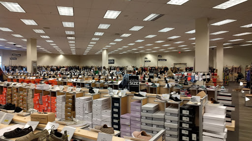 Shoe Store «DSW Designer Shoe Warehouse», reviews and photos, 16920 SW 72nd Ave, Tigard, OR 97224, USA