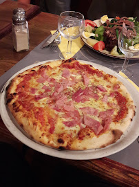 Pizza du Restaurant français Le Lilas Rose à Annecy - n°6