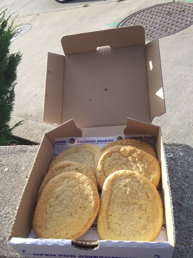 Cookie Shop «Insomnia Cookies», reviews and photos, 1804 E North Ave, Milwaukee, WI 53202, USA