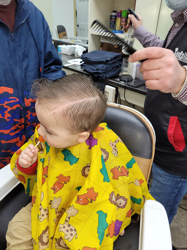 Barber Shop «Goodfellas Barber Shop», reviews and photos, 11144 Harlem Ave, Worth, IL 60482, USA