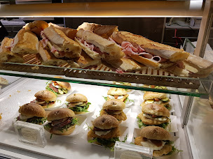Photo n°66 de Boulangerie Eric Kayser - Bercy Village à Paris ()