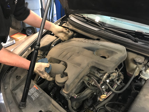 Auto Repair Shop «Bridwell Automotive Center», reviews and photos, 7171 E Lincoln Dr, Scottsdale, AZ 85253, USA