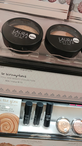 Cosmetics Store «Ulta Beauty», reviews and photos, 3839 Emery St #200, Emeryville, CA 94608, USA