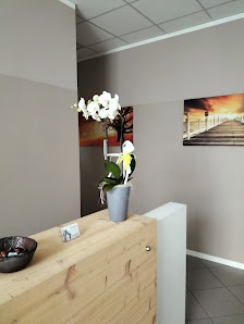 Harmony Estetica di Simona Gualandris Via G. Reich, 22, 24020 Torre Boldone BG, Italia