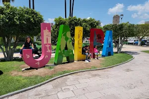 Plaza Arechiga image