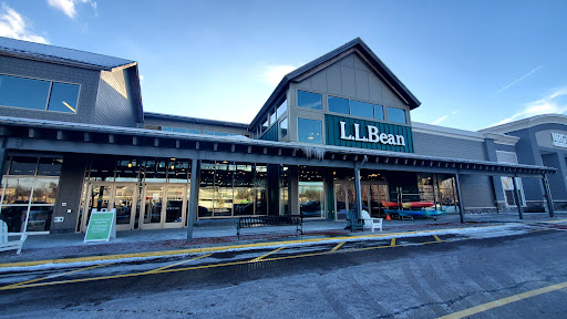 Clothing Store «L.L. Bean», reviews and photos, 280 School St, Mansfield, MA 02048, USA